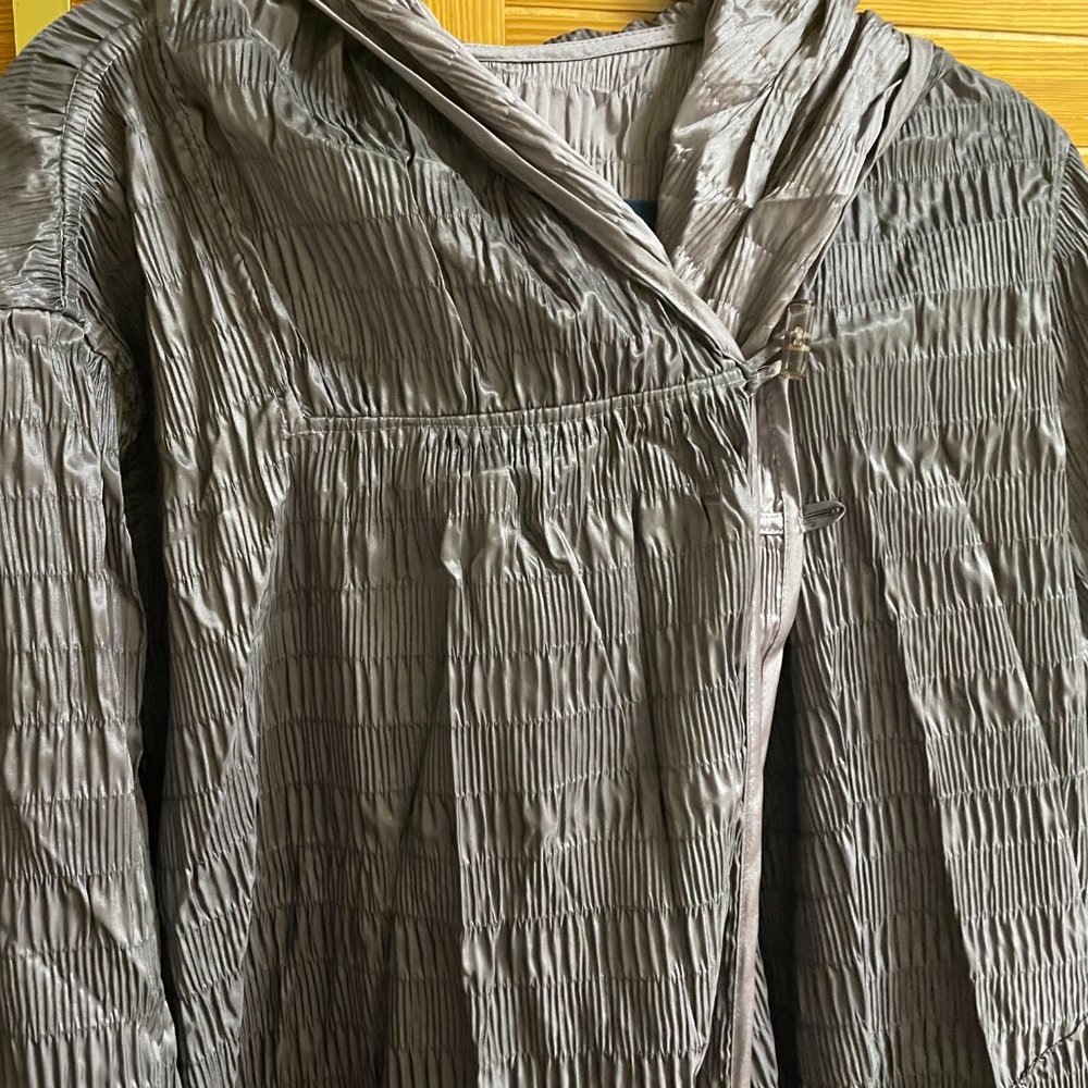 MYCRA PAC One Full Length Reversible Packable Travel Rain Coat (Violet) Crinkle - Picture 6 of 13